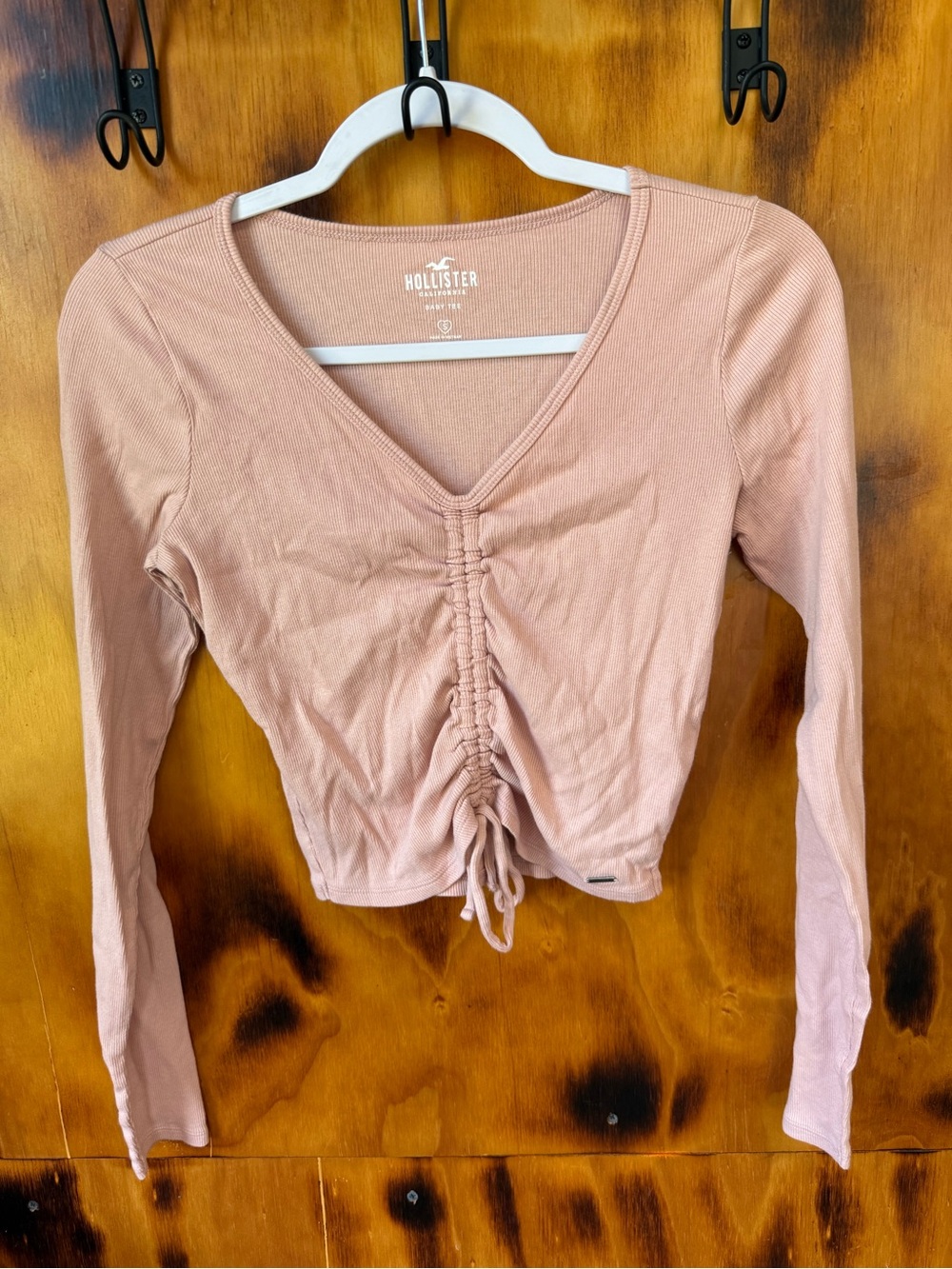 Hollister Ruched V-Neck Long-Sleeve Top in Dusty Rose